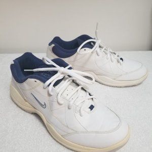 Nike Air Women's Vintage White Golf Shoes Cleats Size 11 Lace up 192077